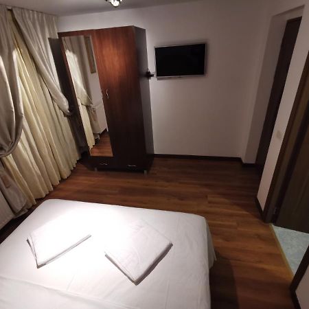 Vila Deal Săcele Dış mekan fotoğraf