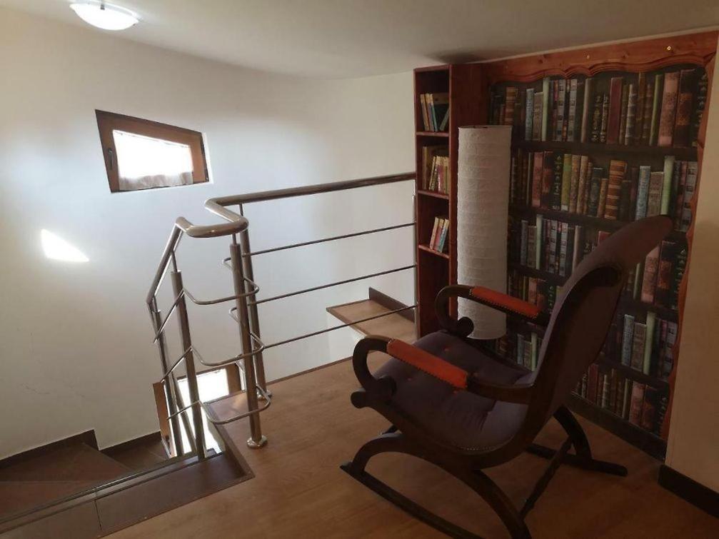 Vila Deal Săcele Dış mekan fotoğraf