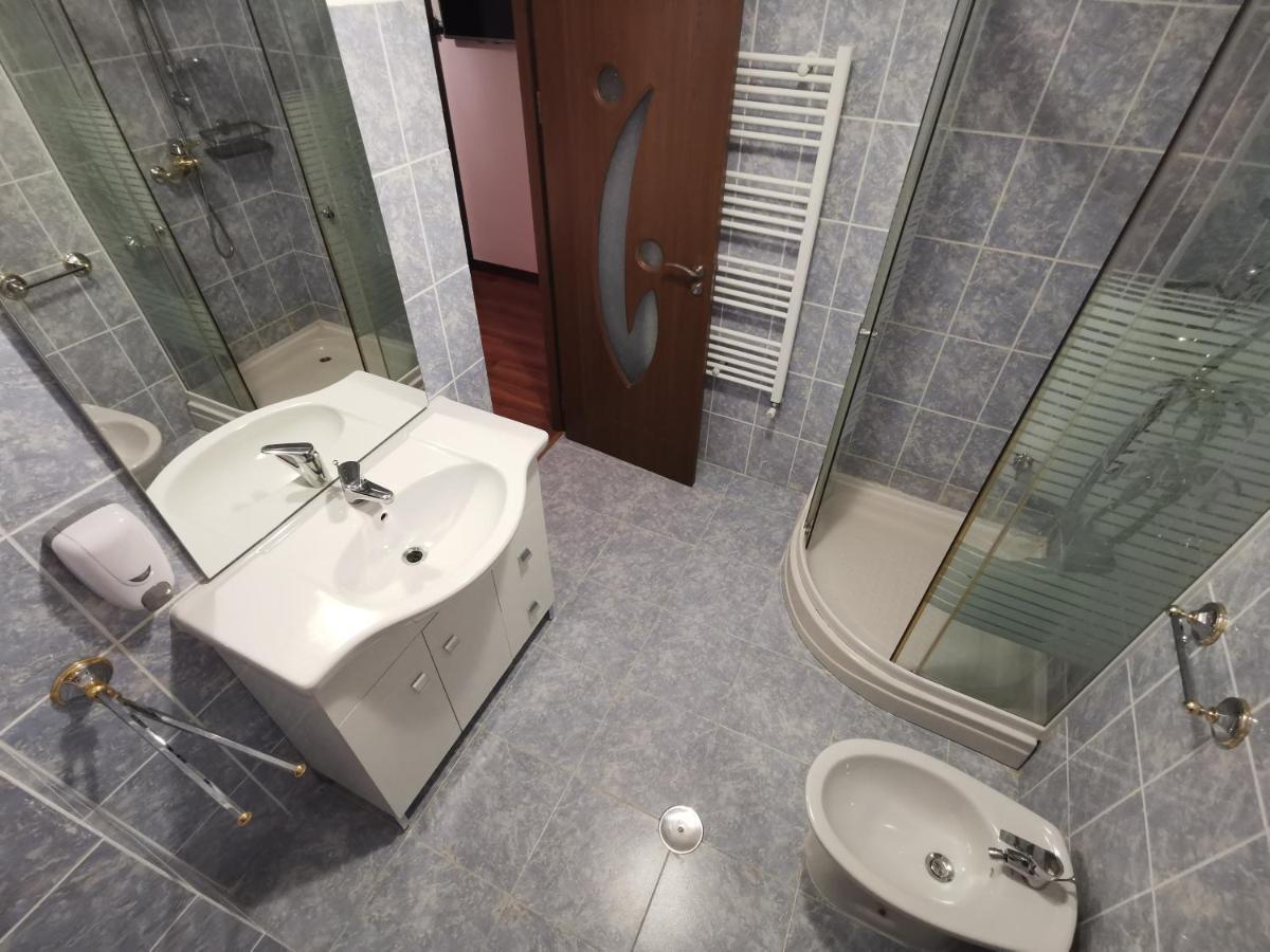 Vila Deal Săcele Dış mekan fotoğraf