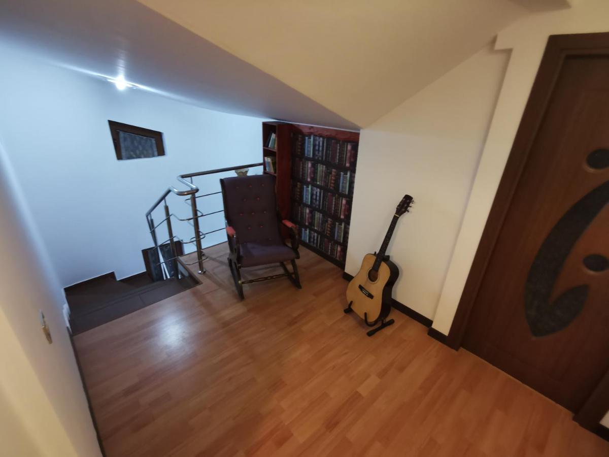 Vila Deal Săcele Dış mekan fotoğraf