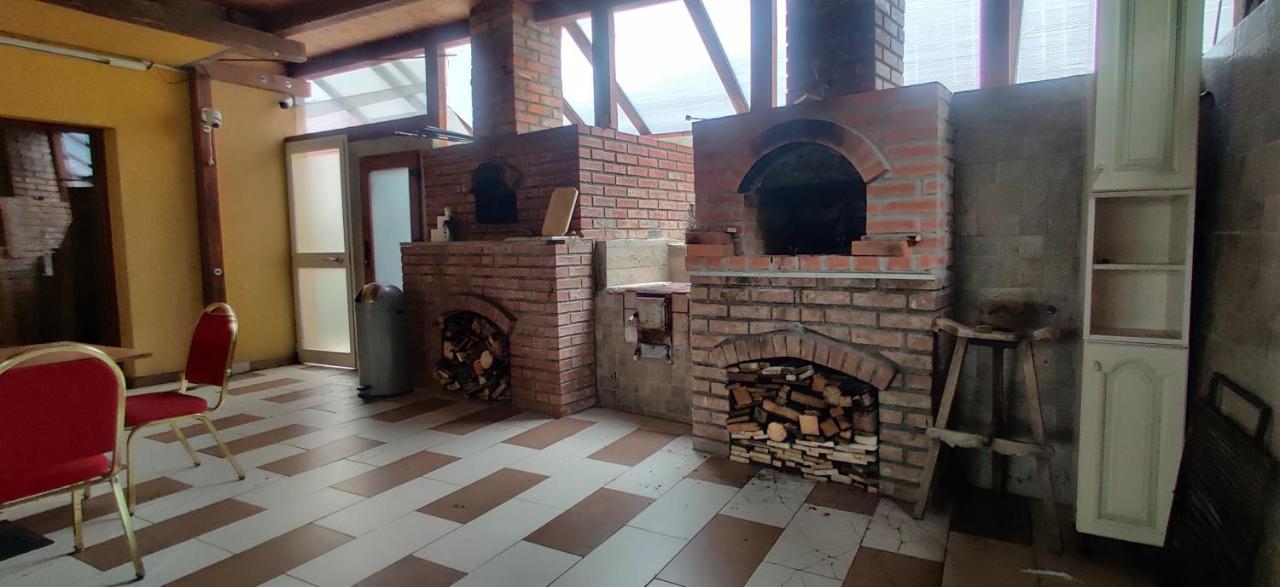 Vila Deal Săcele Dış mekan fotoğraf