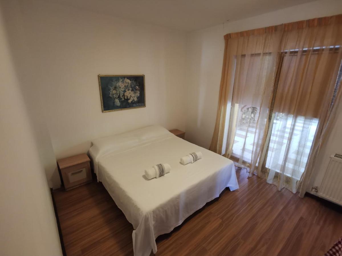 Vila Deal Săcele Dış mekan fotoğraf